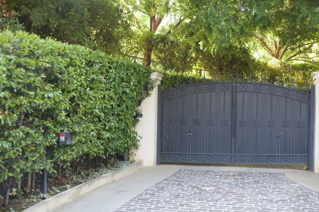 How to Maintain Your Electric Driveway Gate